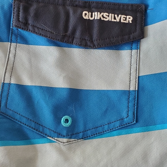 Quicksilver Men's Boardshort - Picture 2 of 2
